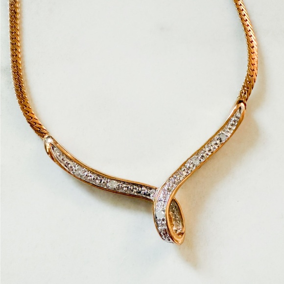 Diamond accented Gold-tone Chevron Necklace with Elegant Design - Picture 4 of 14